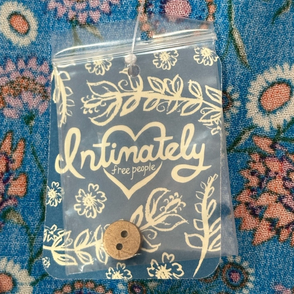 Free People She's Dainty Bodysuit NWT - Picture 9 of 16